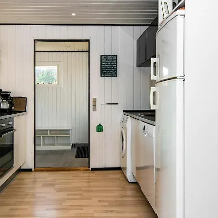 8 Person Holiday In Ringk Bing Ferienhaus Ringkøbing
